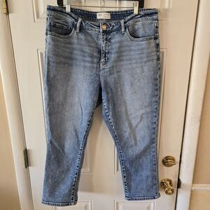 BKE Gabby Curvy Fit High Rise Cropped Jeans Women's 33 Light Wash Stretch Denim